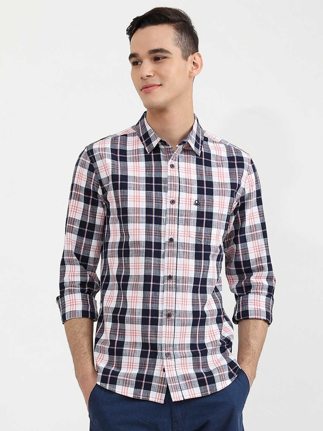 

United Colors of Benetton Men Black Slim Fit Tartan Checked Cotton Casual Shirt