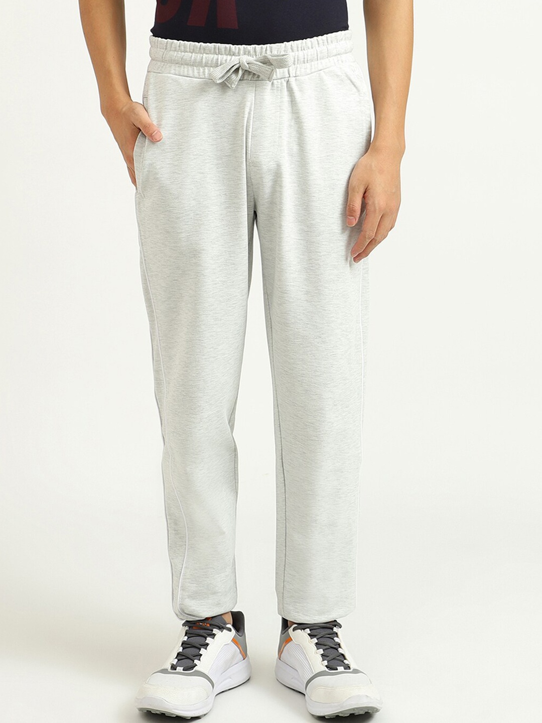 

United Colors of Benetton Men Off White Joggers Trousers