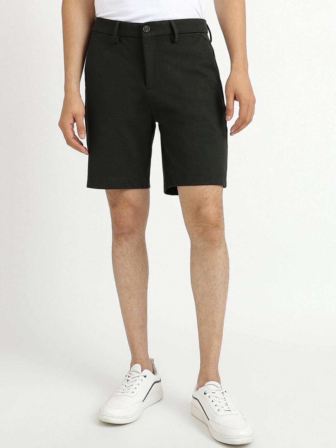 

United Colors of Benetton Men Black Solid Slim Fit Shorts