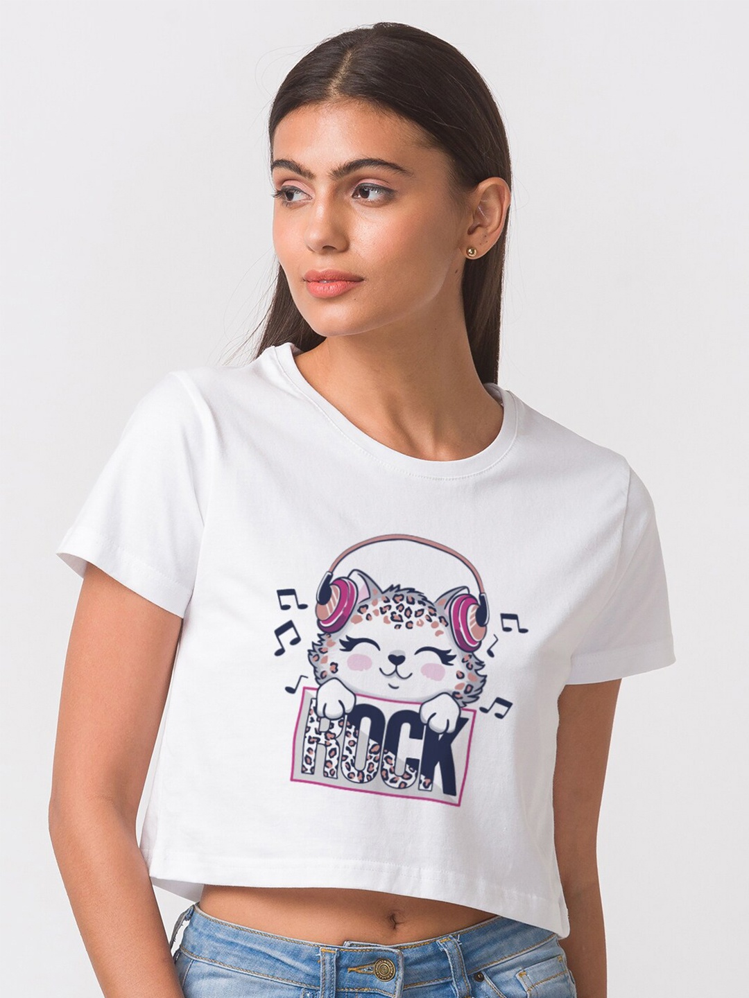 

FashionRack Women White Printed Cotton Antimicrobial T-shirt