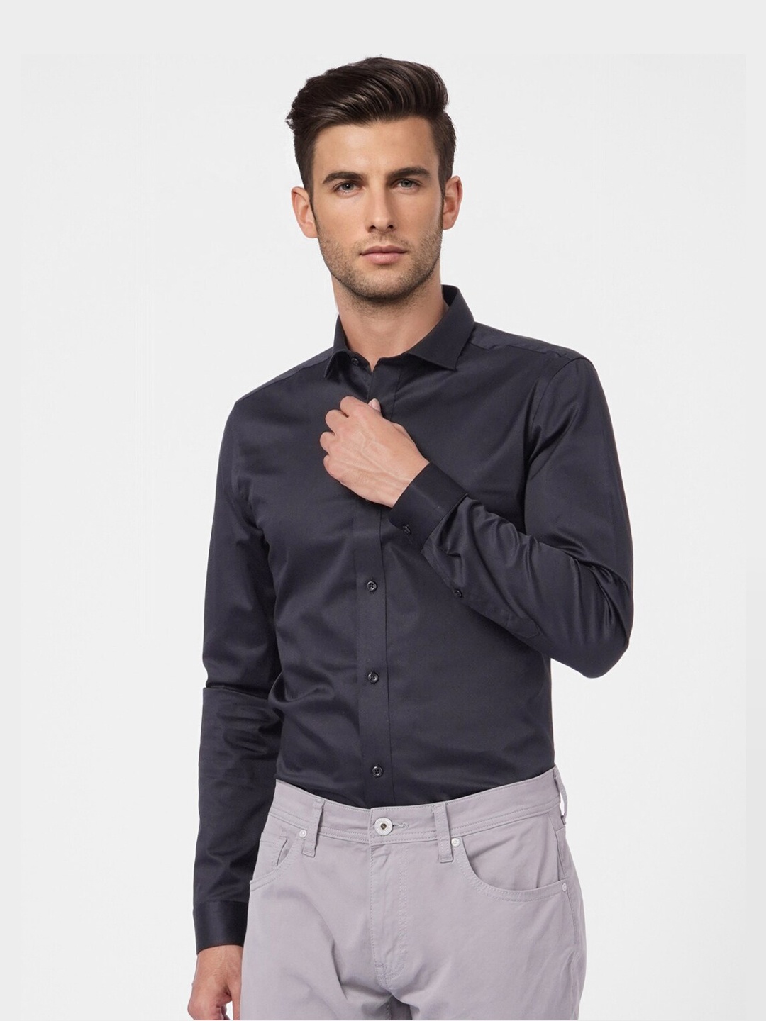 

Jack & Jones Men Black Cotton Slim Fit Casual Shirt