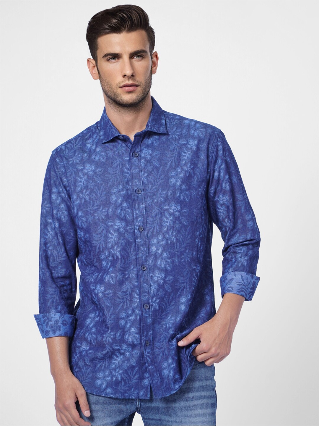

Jack & Jones Men Blue Cotton Floral Printed Casual Shirt