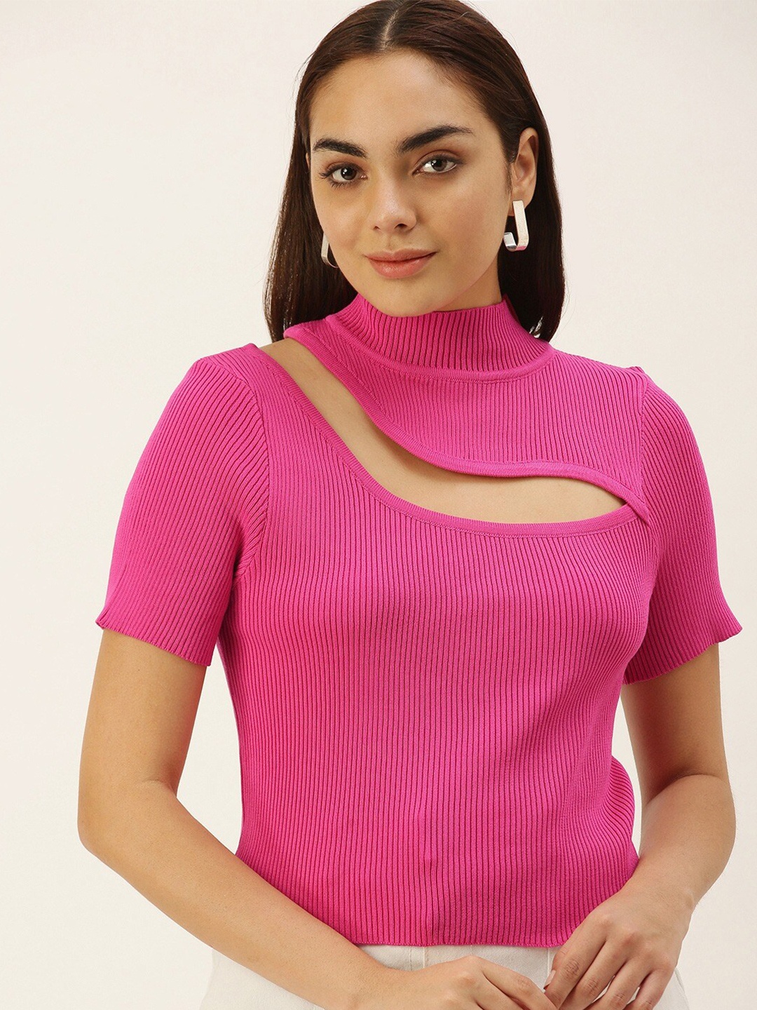 

SHECZZAR Woman Pink Solid Cut Out Top