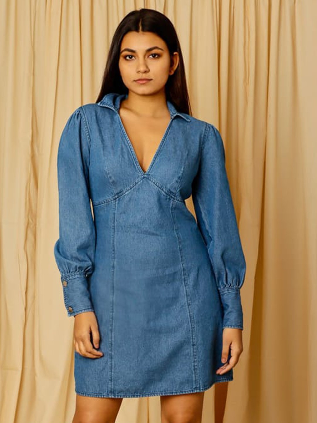

ELEVEN.O.ONE Blue Cuffed Sleeves Sheath Dress