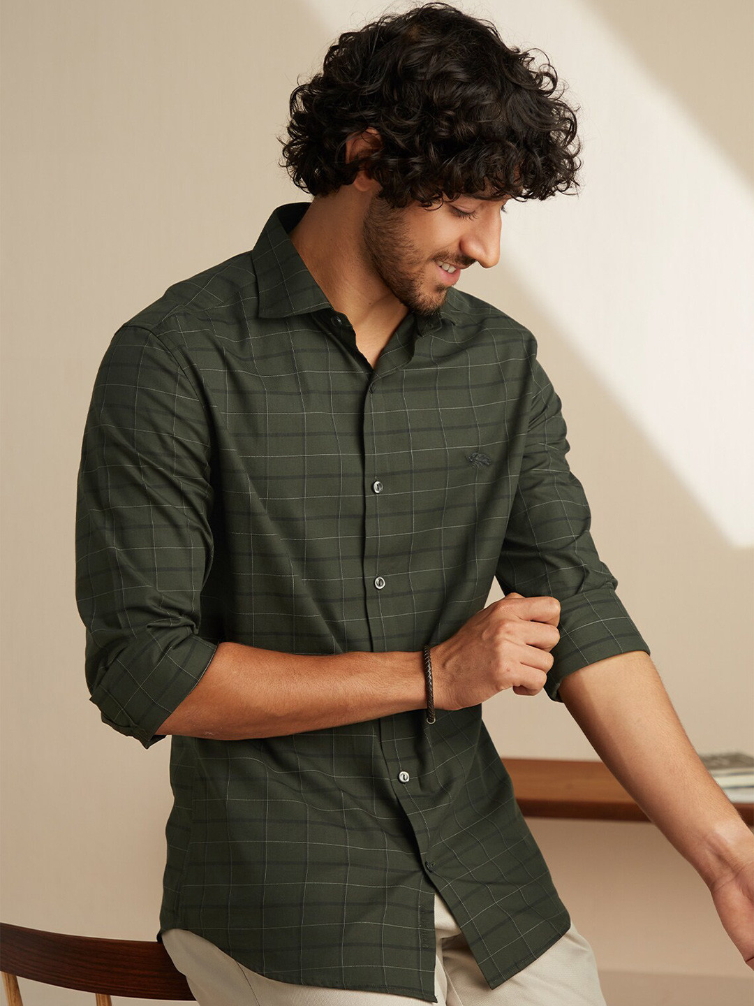 

Andamen Men Checked Cotton Casual Shirt, Olive
