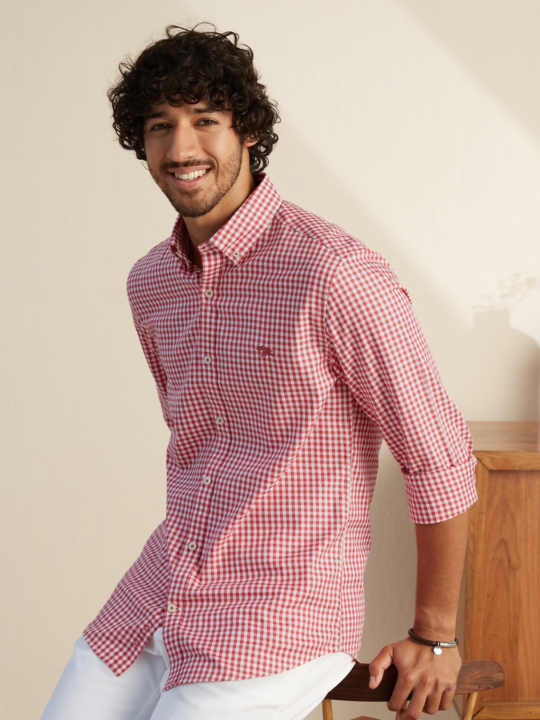 

Andamen Men Red & White Checked Cotton Casual Shirt