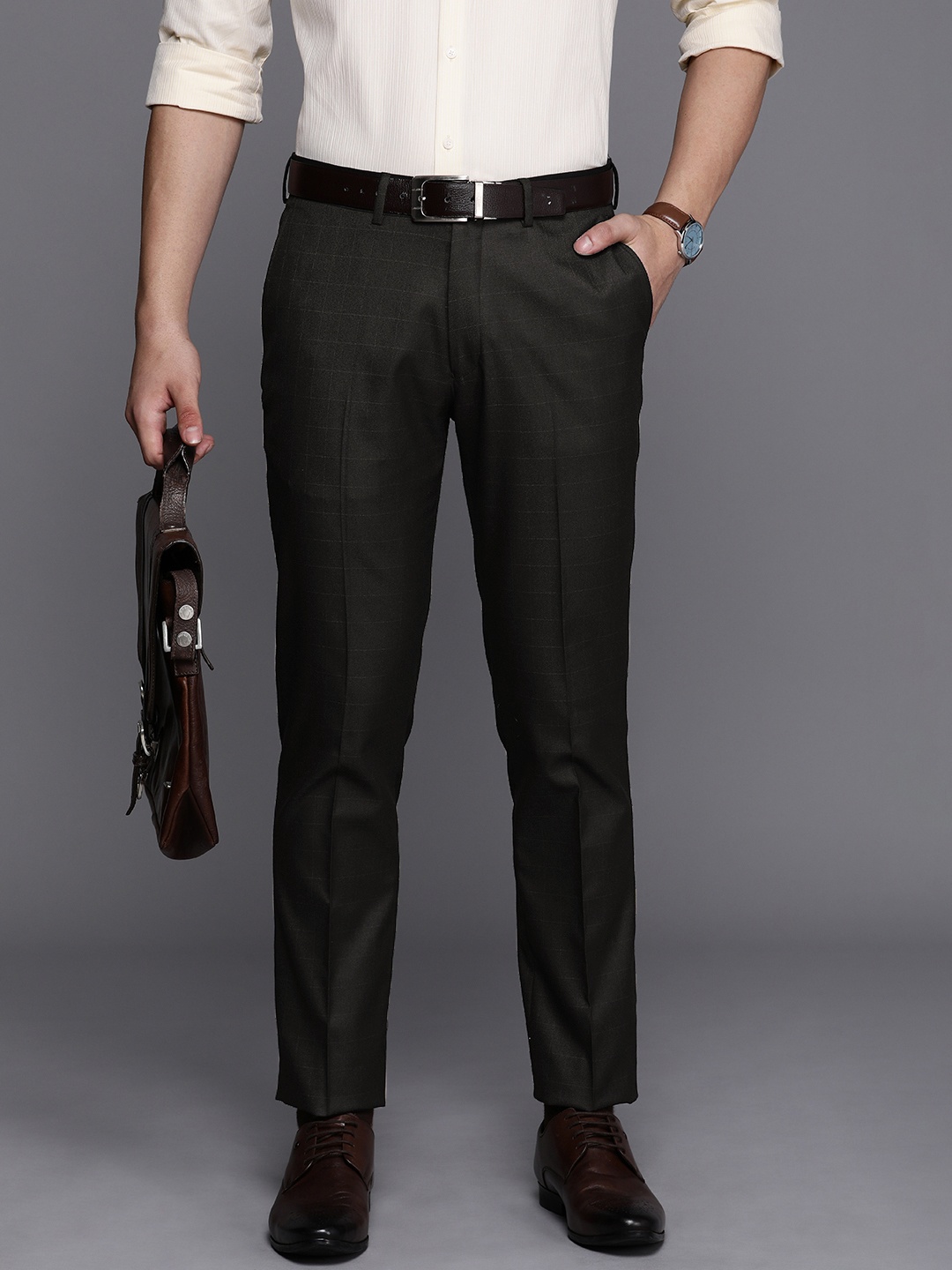 

SUITLTD Men Checked Smart Slim Fit Formal Trousers, Black