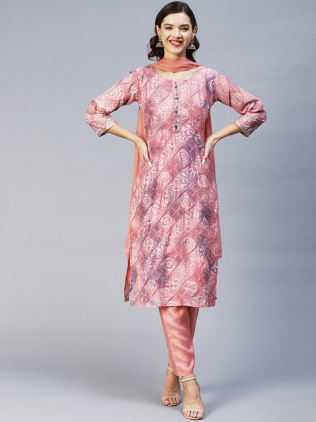 

FASHOR Women Pink Ethnic Motifs Printed Embroidered Kurta With Trousers & With Dupatta