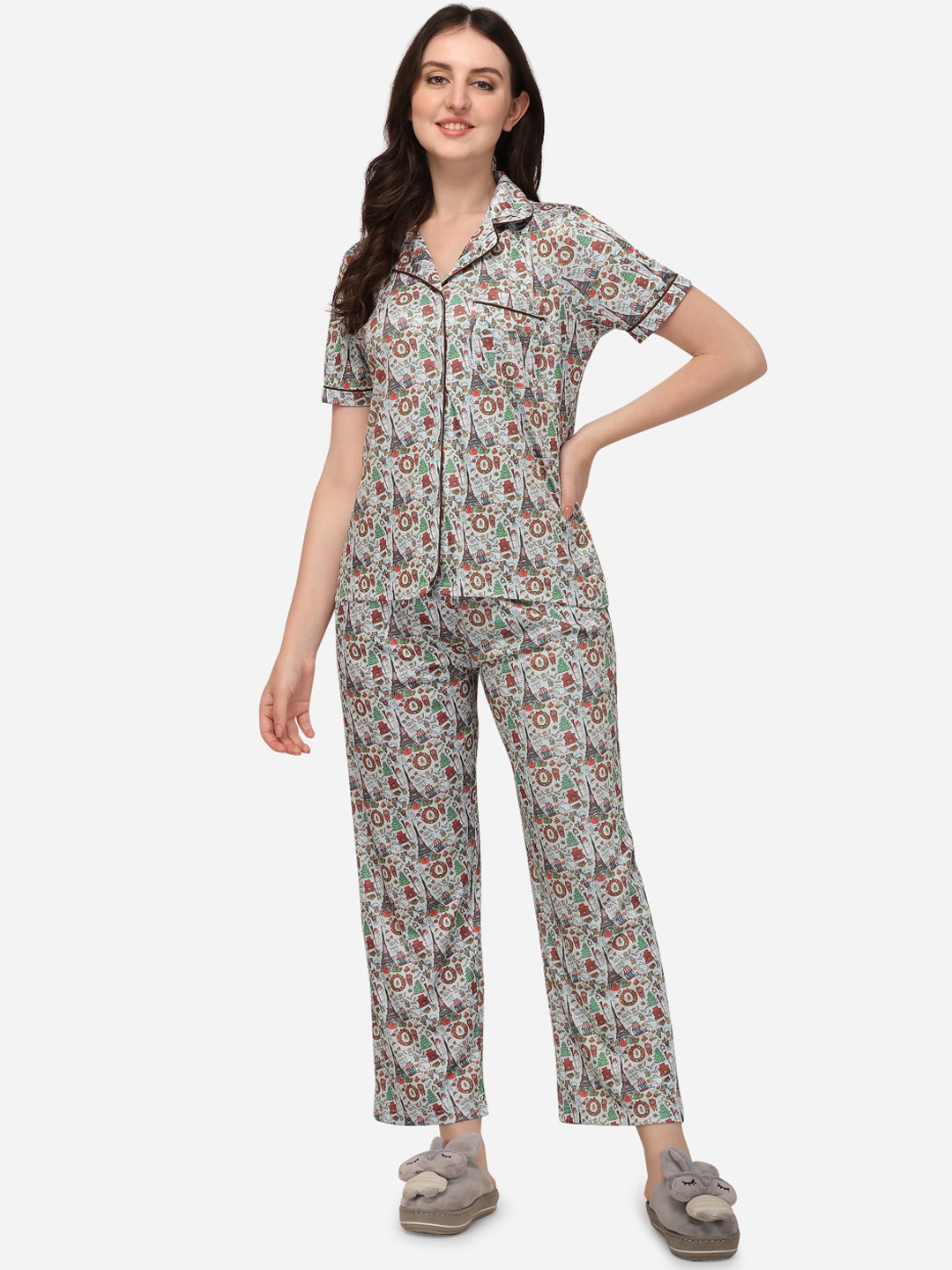 

Prettify Women Grey & Green Printed Night suit