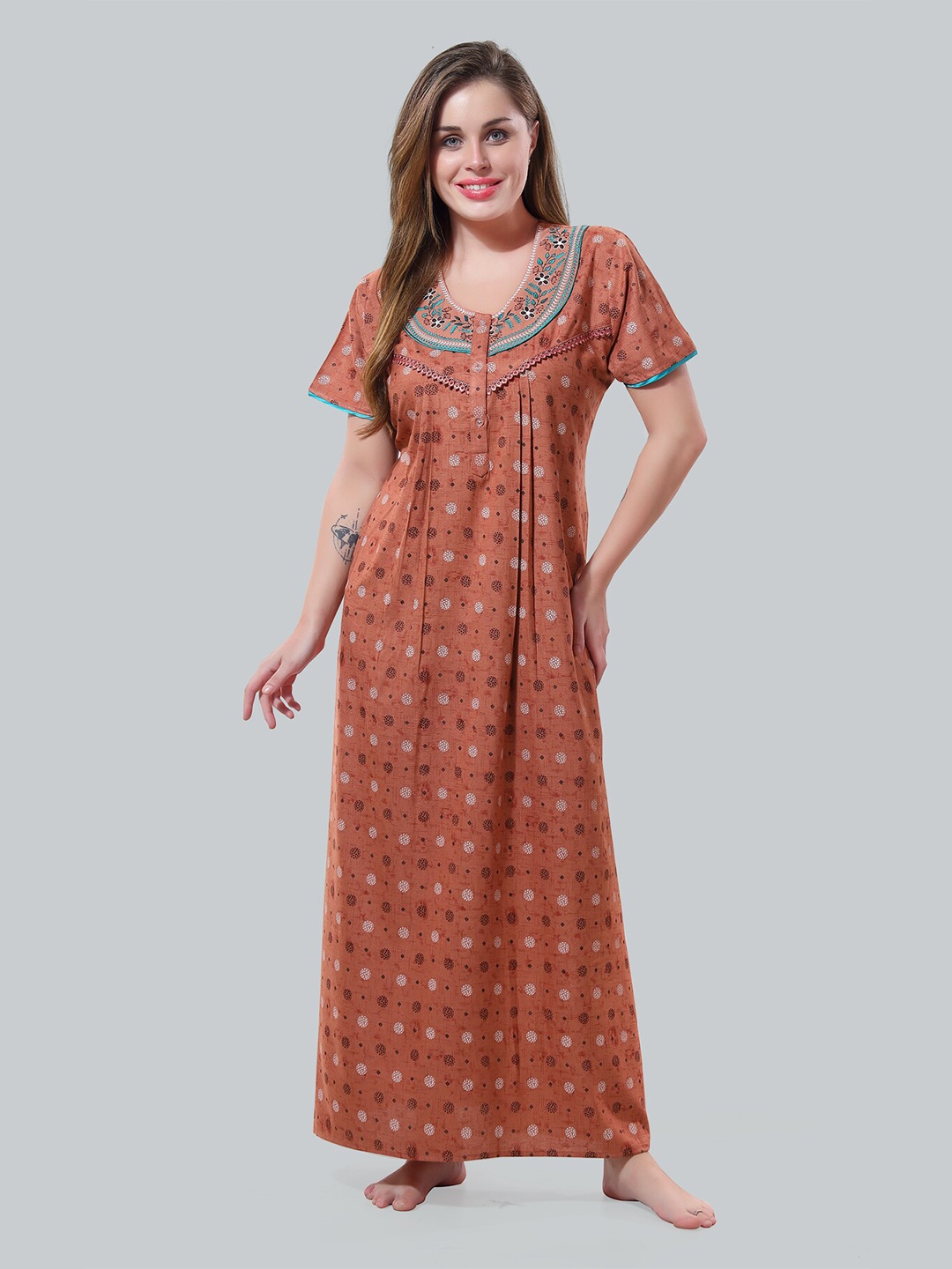 

Be You Peach-Coloured Embroidered Maxi Nightdress