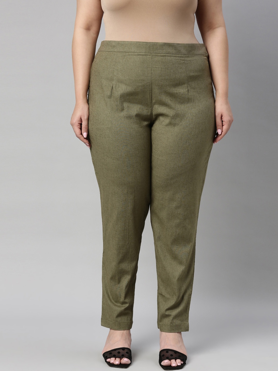 

Go Colors Women Plus Size Olive Green Textured Tailored Tapered Fit Trousers