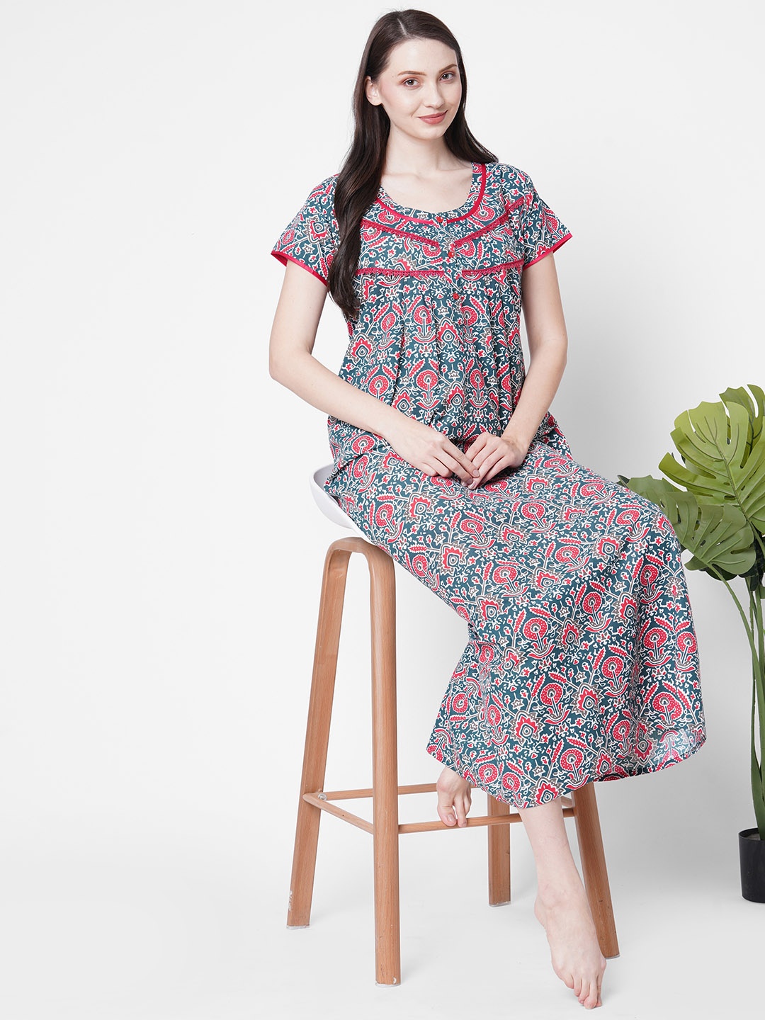 

SDL by Sweet Dreams Green Printed Maxi Nightdress