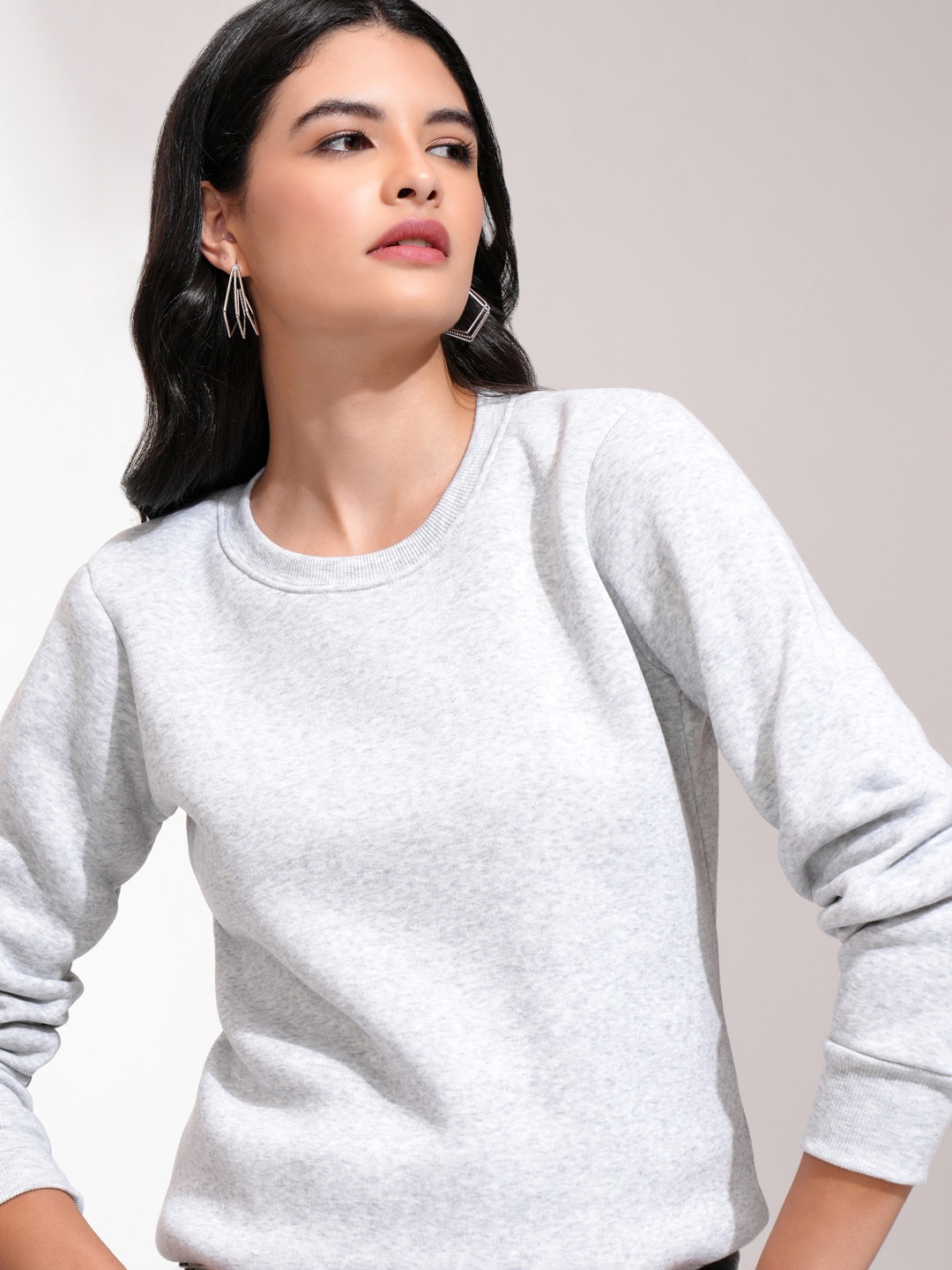 

Tokyo Talkies Round Neck Pullover Sweatshirt, Grey