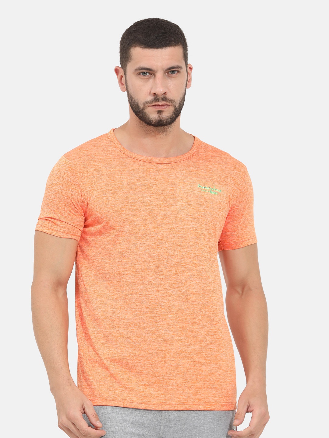 

Masculino Latino Plus Men Orange Rapid-Dry T-shirt