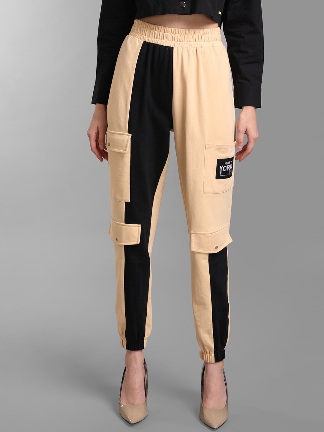 

KZ07 By Kazo Women Beige Colourblocked High-Rise Trousers