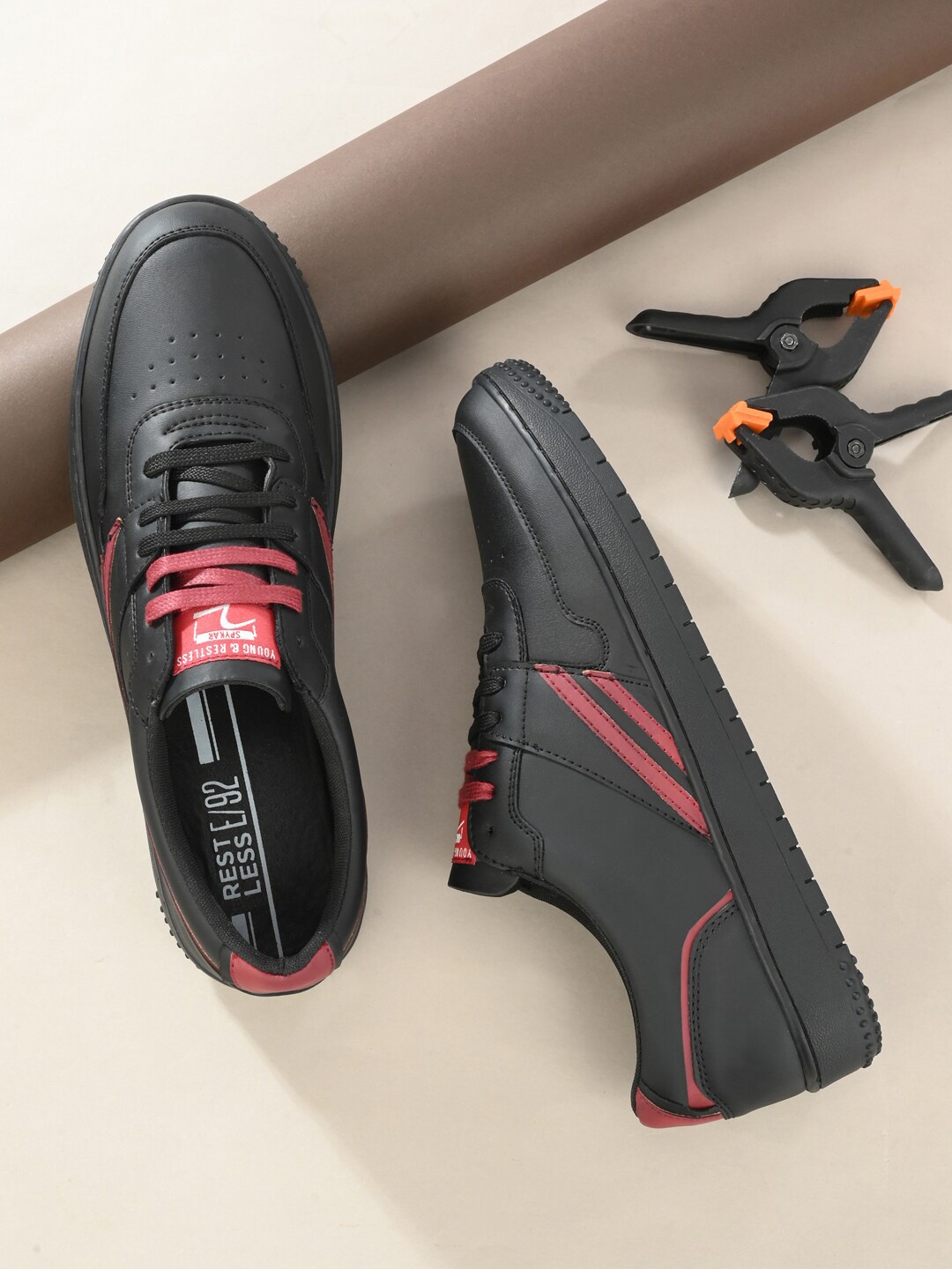 

SPYKAR Men Carmelo black Sneakers