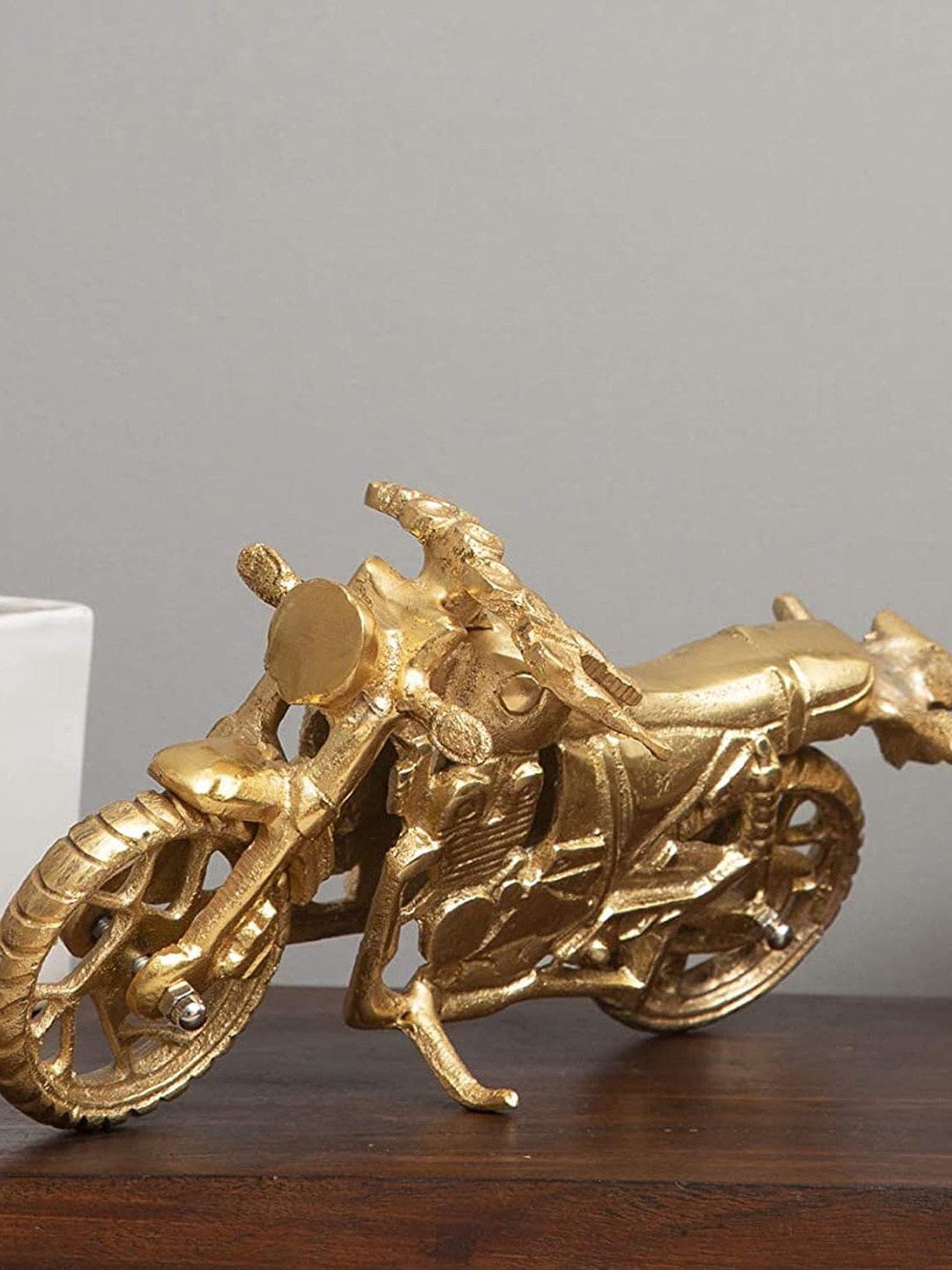 

CASA DECOR Gold-Toned Solid Adventurous Ride Accent