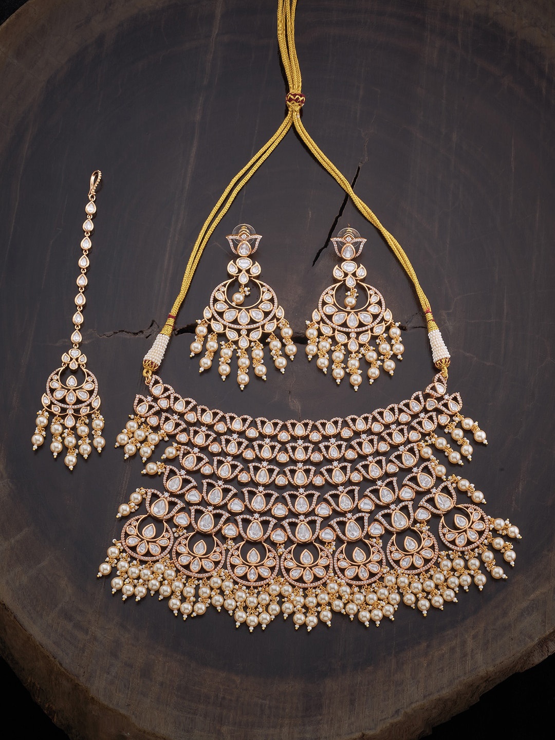 

Kushal's Fashion Jewellery Women Rose Gold-Plated White Pearl & Kundan Stone Jewellery Set