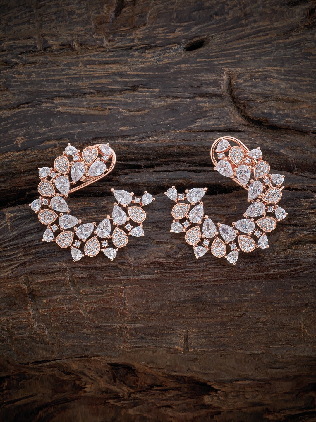 

Kushal's Fashion Jewellery Rose-Gold Polish White Floral Studs Earrings