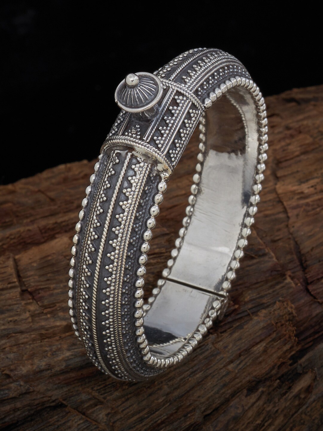 

Kushal's Fashion Jewellery Women Silver-Toned Silver Oxidised Rhodium-Plated Kada Bracelet