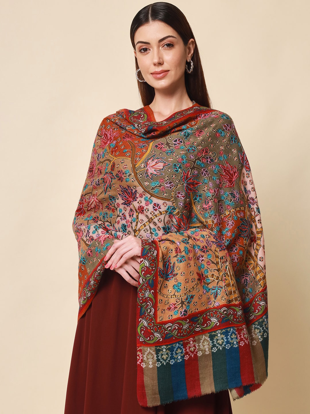 

Pashmoda Women Beige Embroidered Pure Wool Shawl