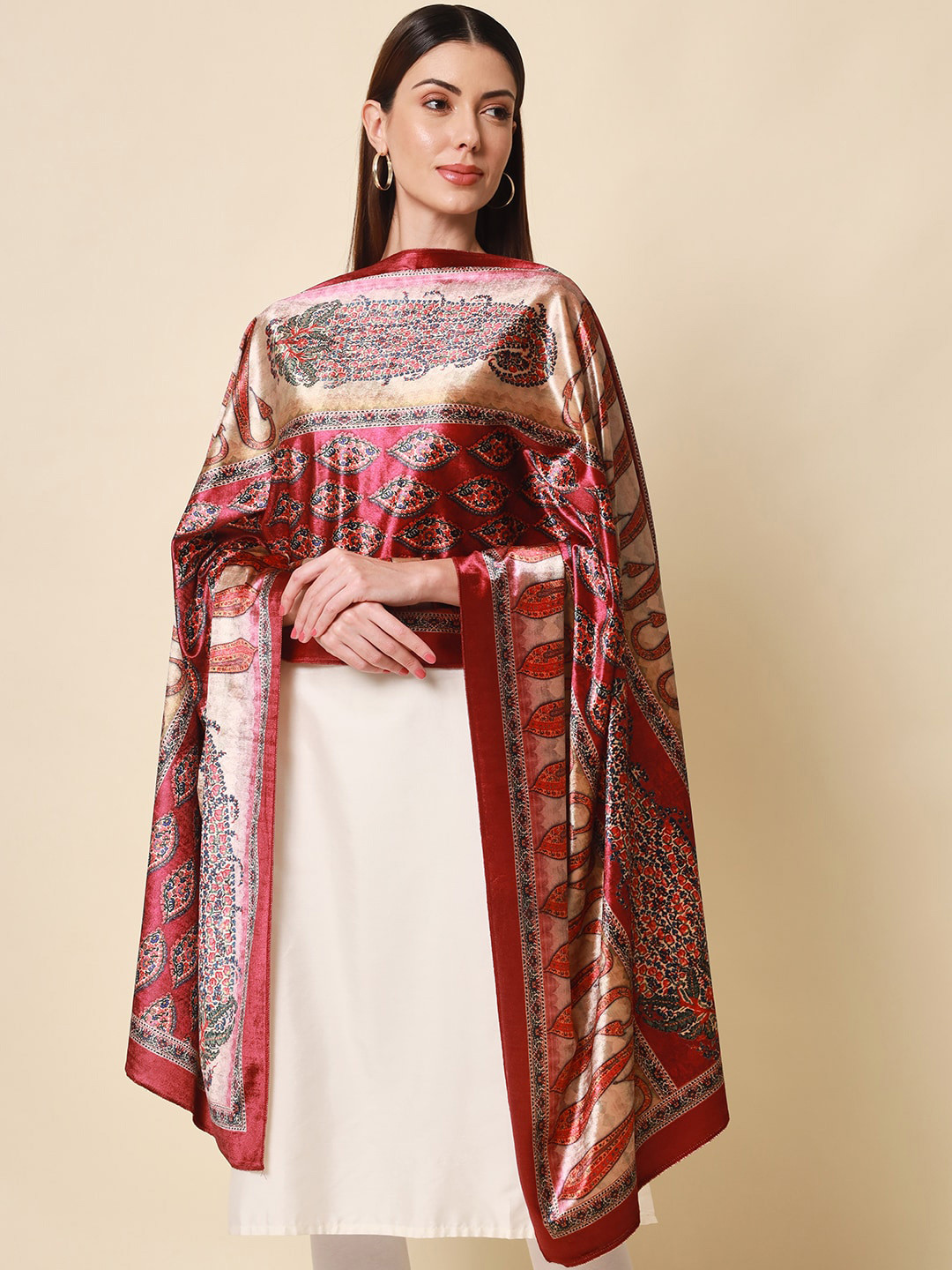 

Pashmoda Women Red Paisley Printed Velvet Shawl
