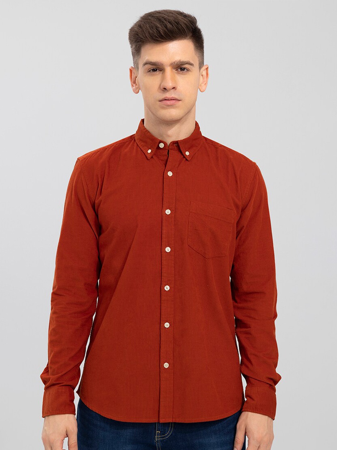 

Snitch Men Red Slim Fit Cotton Casual Shirt