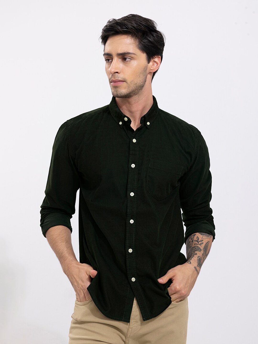 

Snitch Men Olive Green Slim Fit Cotton Casual Shirt