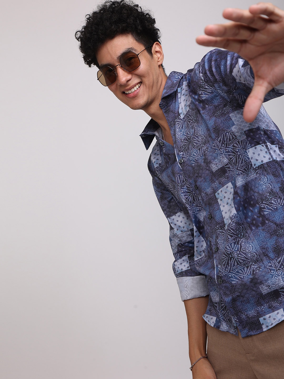 

Snitch Men Slim Fit Printed Cotton Casual Shirt, Blue