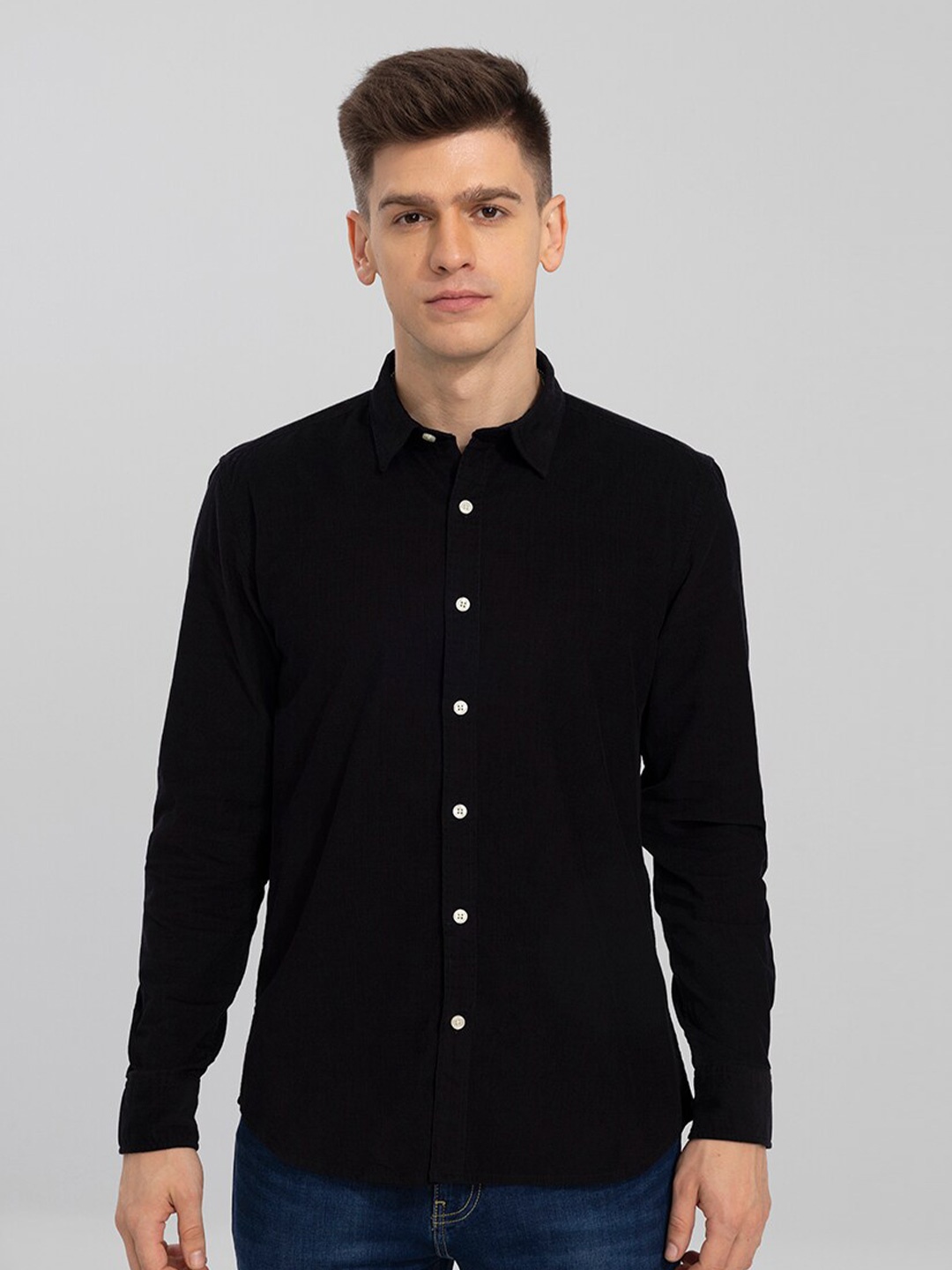 

Snitch Men Black Slim Fit Casual Shirt