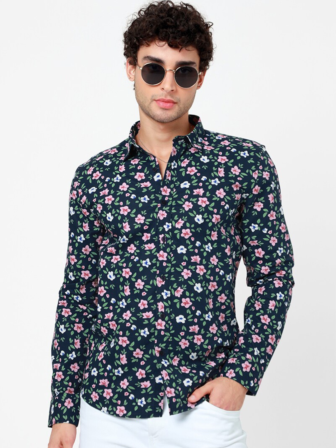 

Snitch Men Blue Slim Fit Floral Printed Casual Shirt