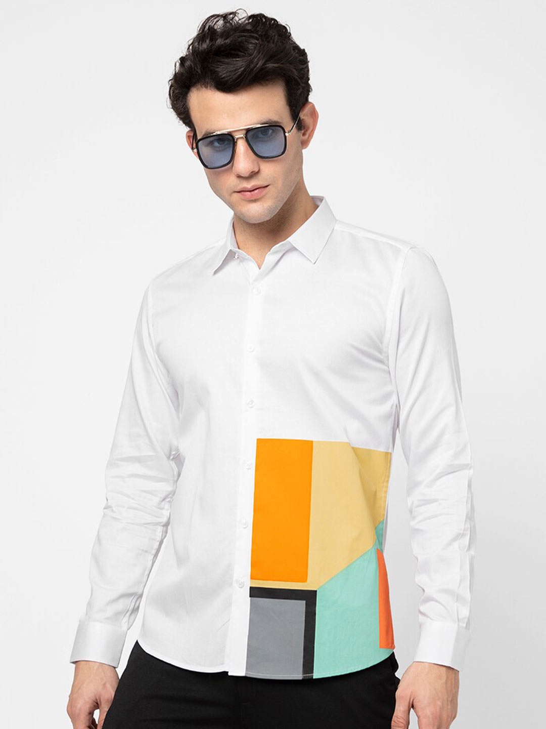 

Snitch Men White & Orange Slim Fit Printed Casual Shirt