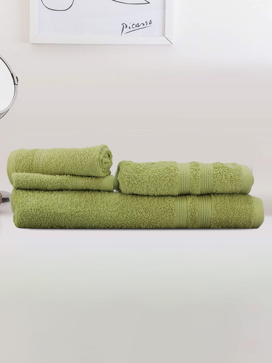 

LUSH & BEYOND Pack Of 4 Green GSM 500 Cotton Bath Towels
