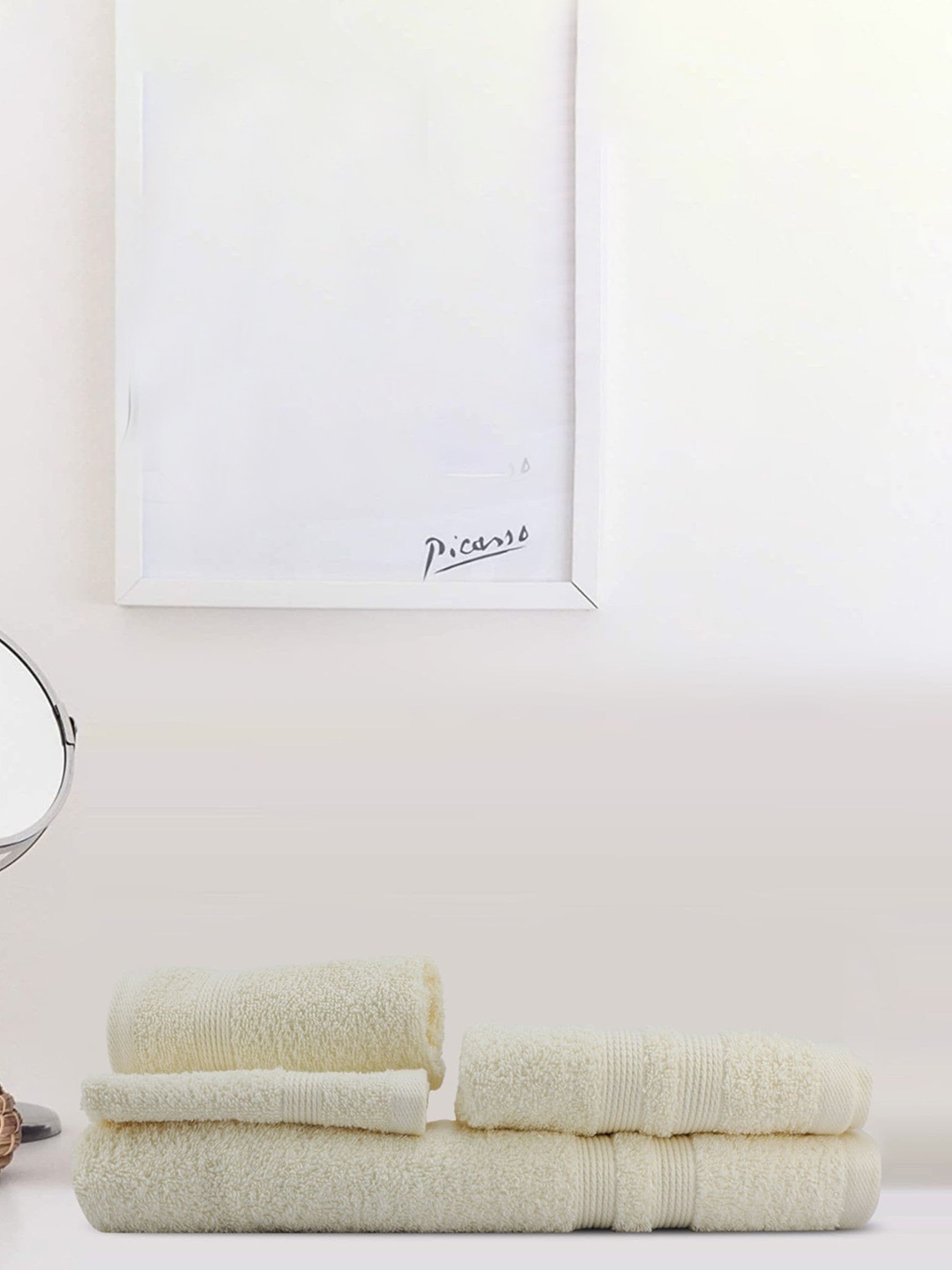 

LUSH & BEYOND Set Of 4 Solid Pure Cotton 500 GSM Towel Set, Cream