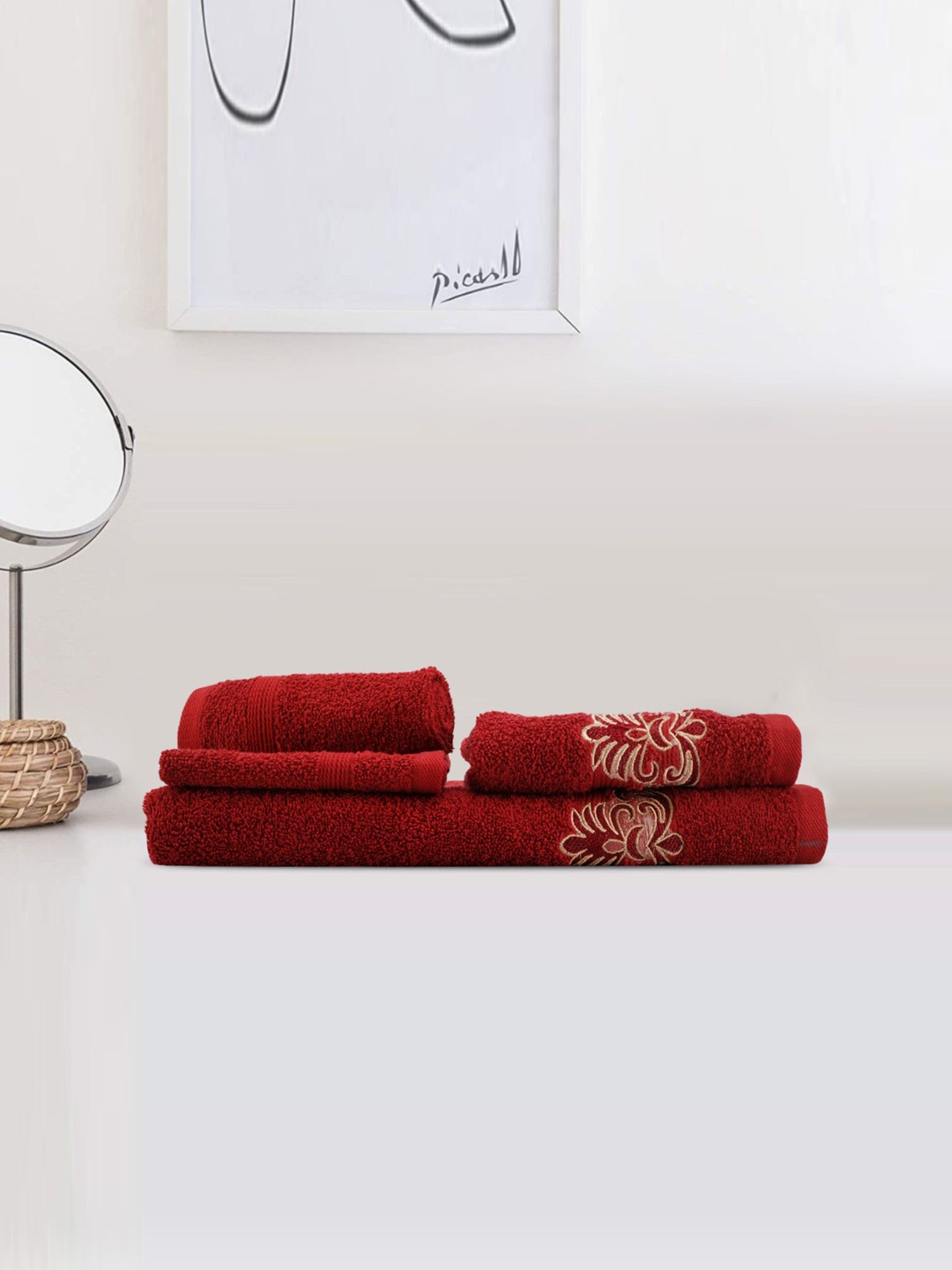 

LUSH & BEYOND Pack Of 4 Embroidered GSM 500 Cotton Bath Towels, Red