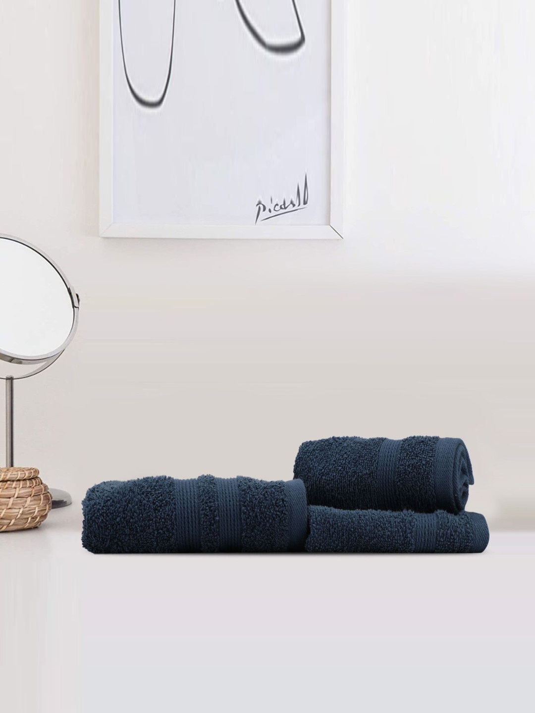 

LUSH & BEYOND Set Of 3 Navy Blue Solid Cotton Towel Set