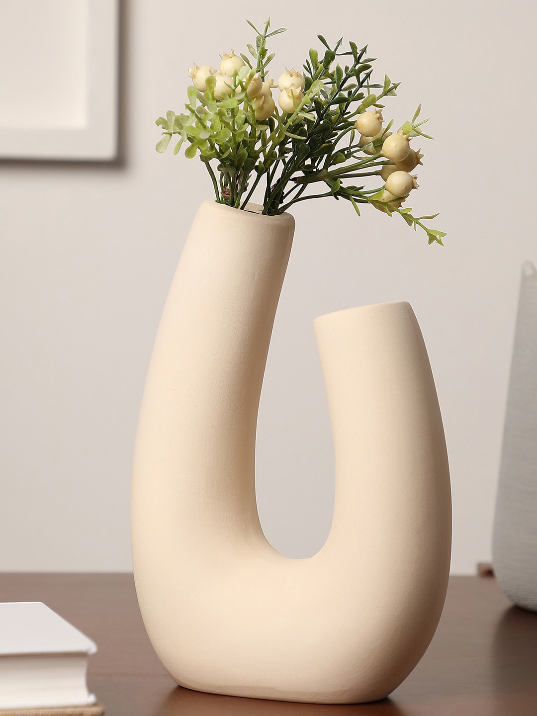 

Bonhomie Beige Solid Ceramic Flower Vase