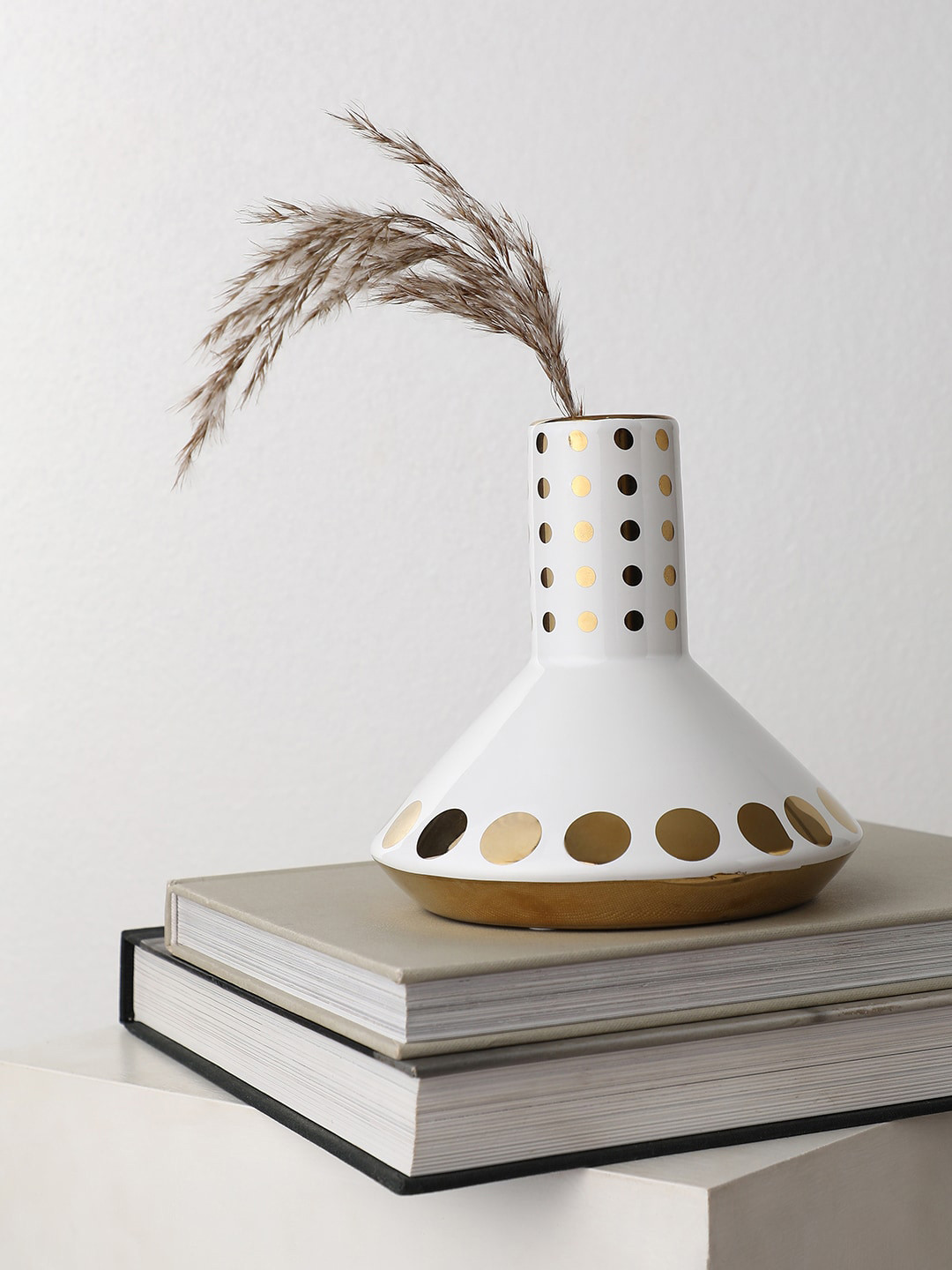 

Bonhomie White & Gold Round Printed Ceramic Flower Vase