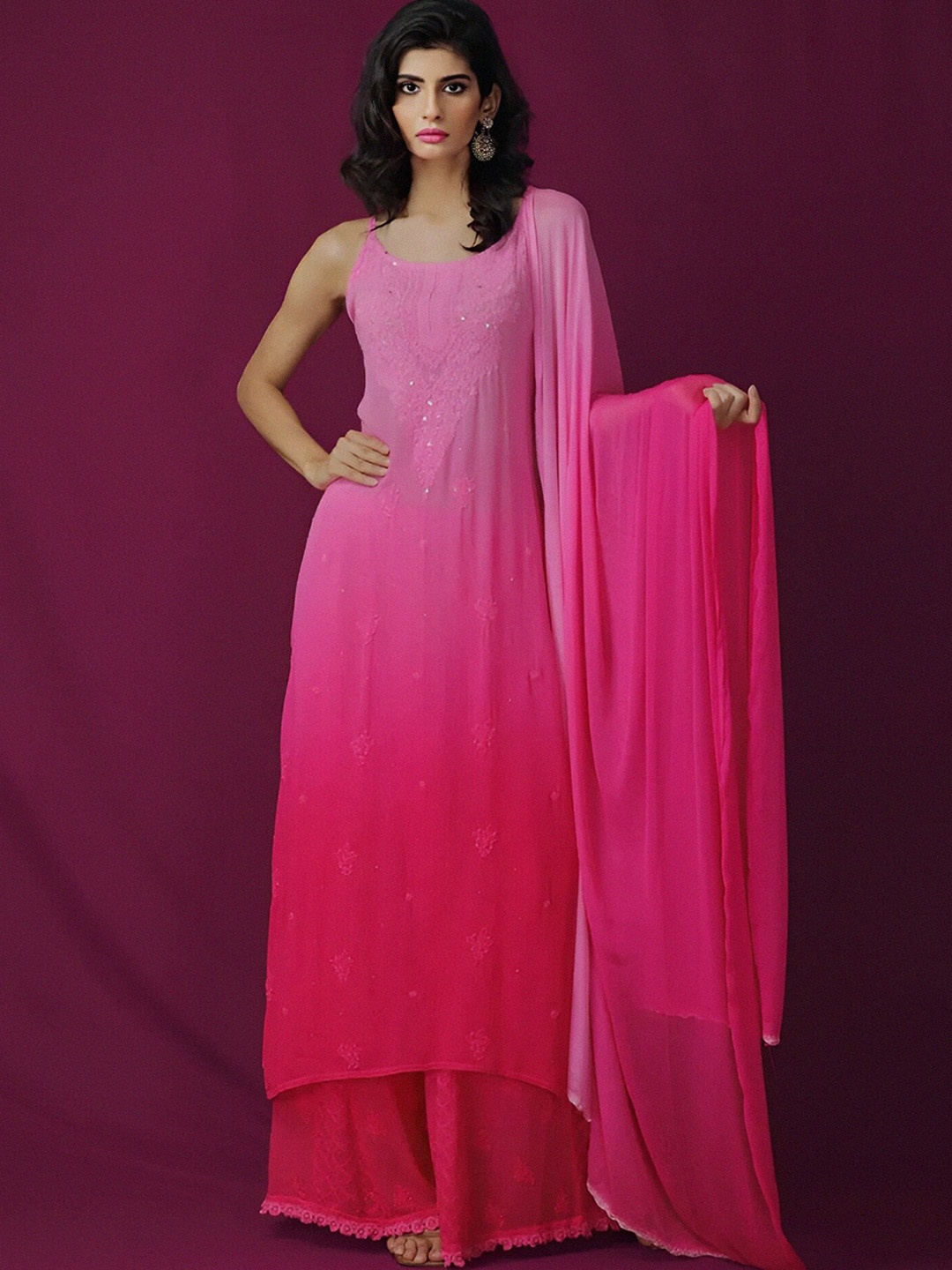 

LABEL AISHWARYRIKA Women Pink Ethnic Motifs Embroidered Thread Work Georgette Kurta
