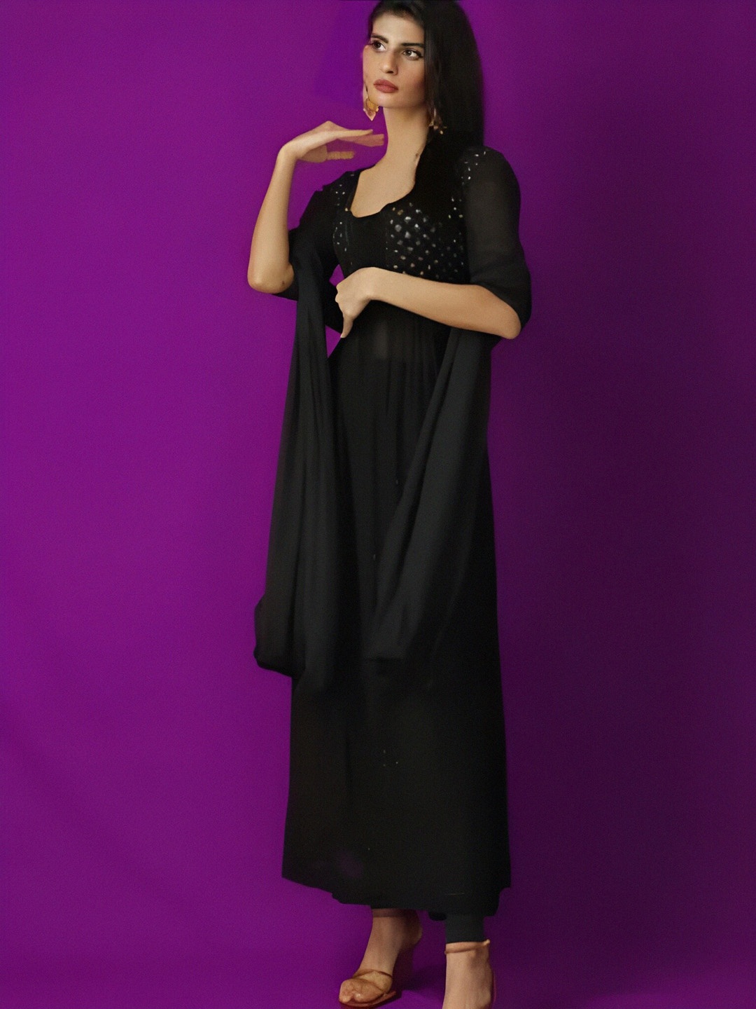 

LABEL AISHWARYRIKA Women Black Yoke Design Mirror Work Georgette Anarkali Kurta