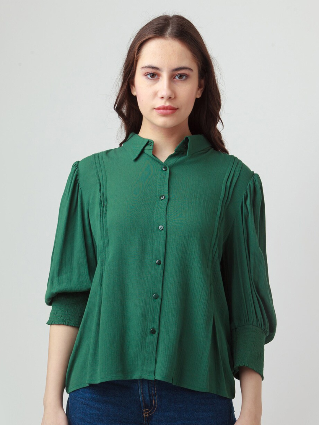 

Zink London Women Green Solid Puff Sleeved Casual Shirt