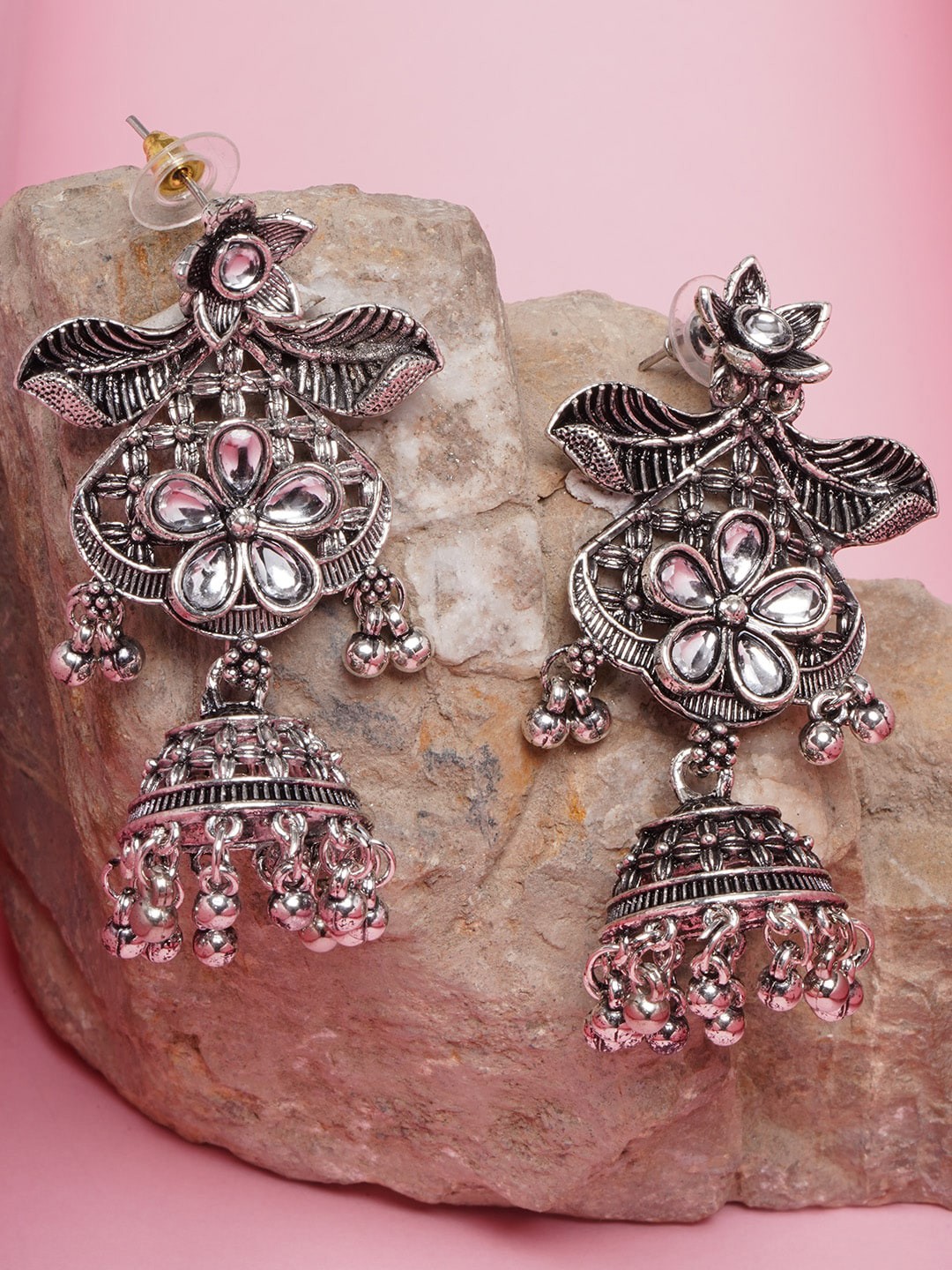 

DIVA WALK White & Silver-Plated Oxidised Kundan Contemporary Jhumkas Earrings