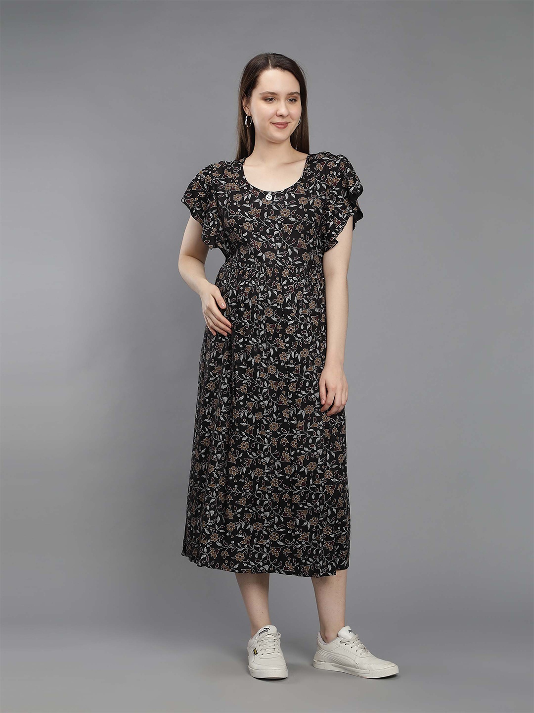 

NIGHTSPREE Black & Red Floral Printed Round Neck Maternity Midi Dress