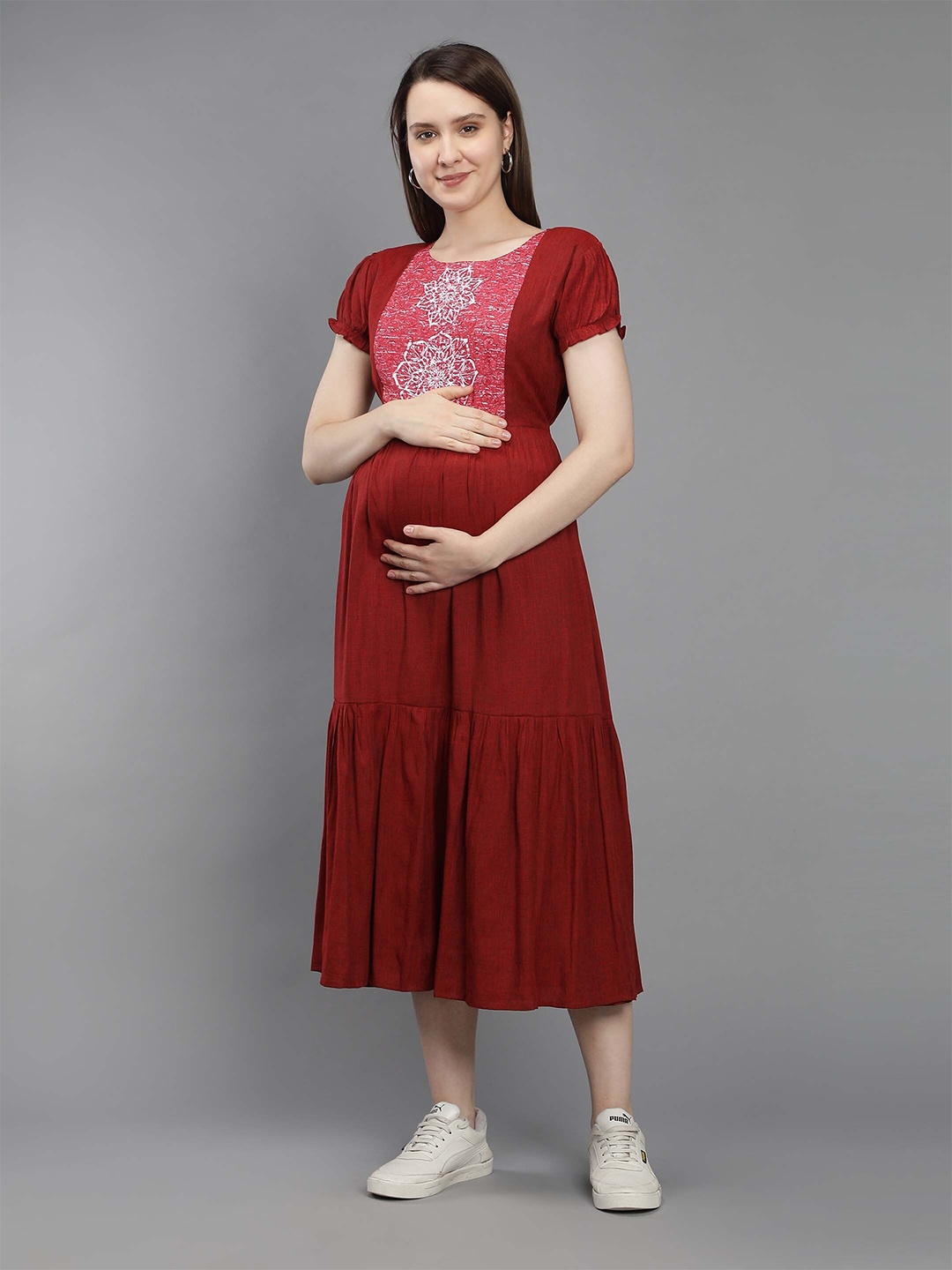 

NIGHTSPREE Red & White Printed Round Neck Maternity Midi Dress