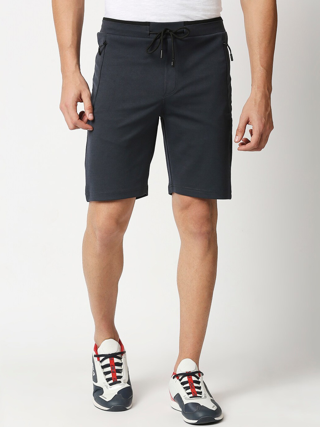

Manaca Men Grey Regular Fit Outdoor Sports Shorts