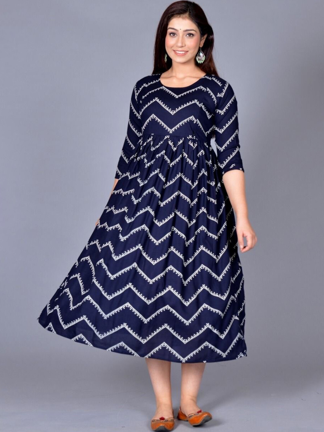 

ROOPWATI FASHION Women Navy Blue Chevron Maternity Anarkali Kurta