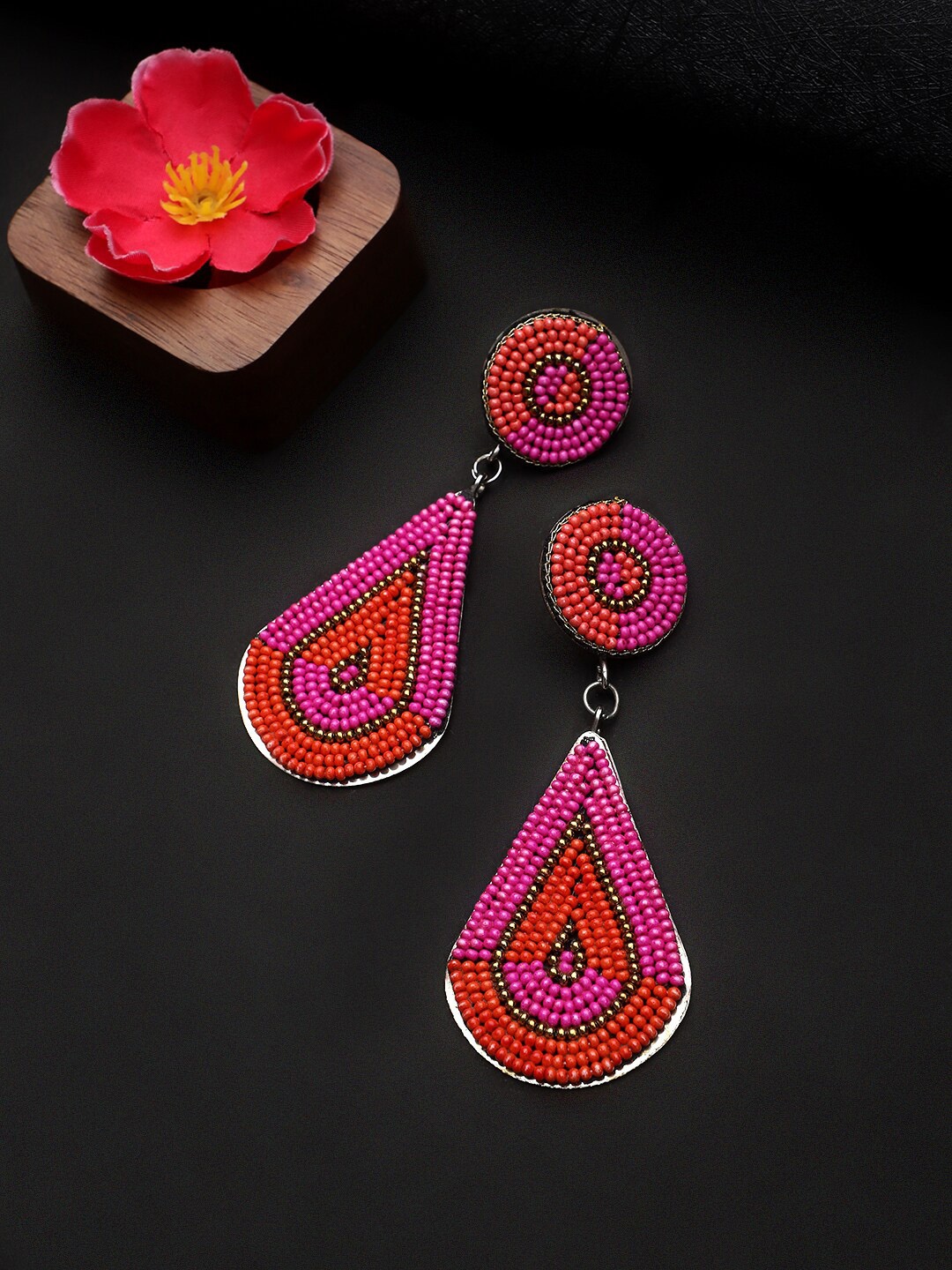 

CARDINAL Pink & Orange Silver-Plated Beaded Oval Drop Earrings