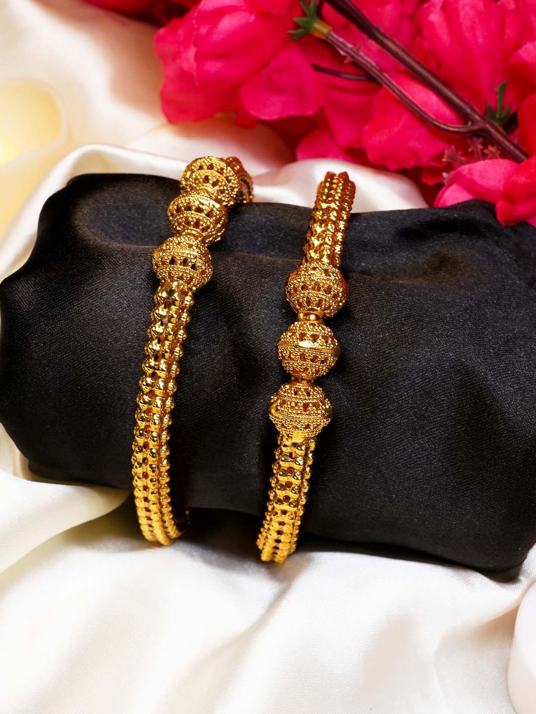 

GRIIHAM Women Set Of 2 Gold-Plated & AD Studded Bangles