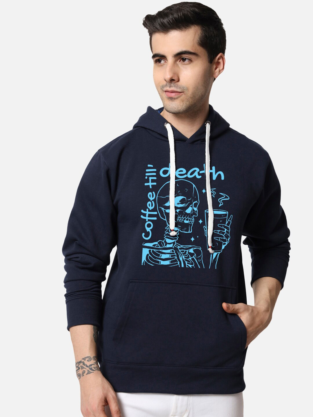 

FFLIRTYGO Men Blue Printed Fleece Hooded Sweatshirt