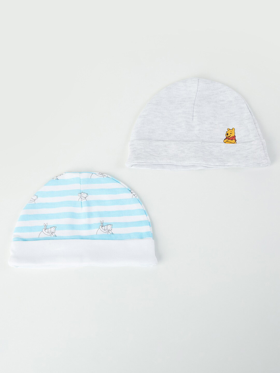 

Juniors by Lifestyle Boys White & Blue Pack Of 2 Pure Cotton Printed Beanie